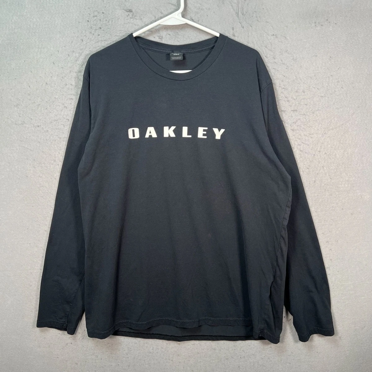 Oakley Cotton Long Sleeve Solid T-Shirts for Men for sale | eBay