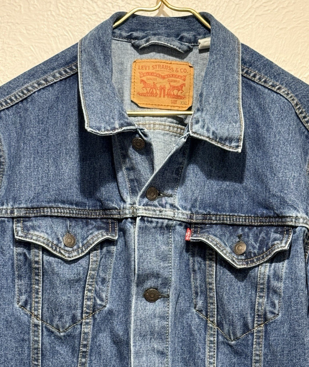 Levi's Red Tab Denim Trucker Jacket Medium Wash Women's Size XXL