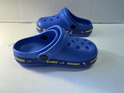 kids crocs boys, size 10, new, for the pool, beach, etc. Brend sonic