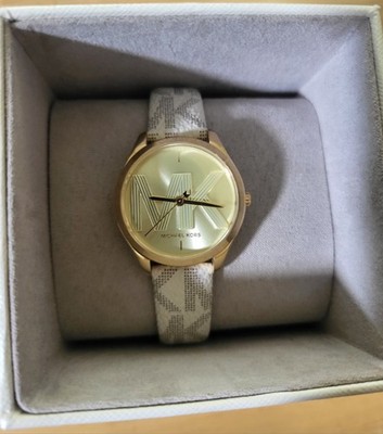 Michael Kors Women display picture 2