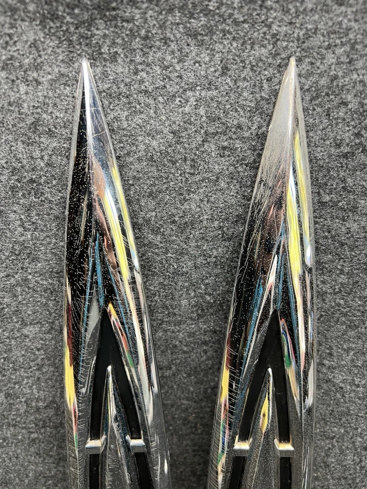 1963 年福特 Falcon Sprint 前挡泥板矛装饰模具原始设备制造商零件 # C3DB-16C098-E — 第 2/4 张图片