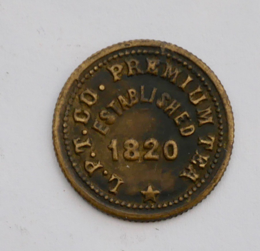 "L.P.T. CO, PREMIUM TEA, ESTABLISHED 1820" TOKEN. FEAT. QUEEN VICTORIA
