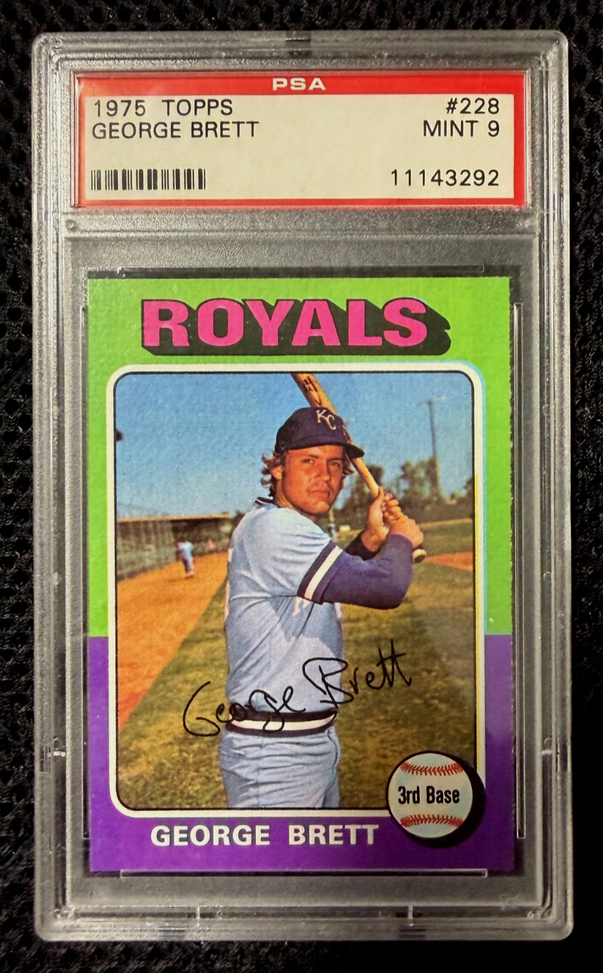 1975 Topps George Brett #228 – PSA MINT 9 - Rookie Card (RC)