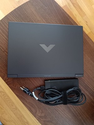 Victus HP 15.6'',32GB Corsair DDR5 RAM, AMD Ryzen 7,RTX Nvidia 4060 Power,1TB SSD