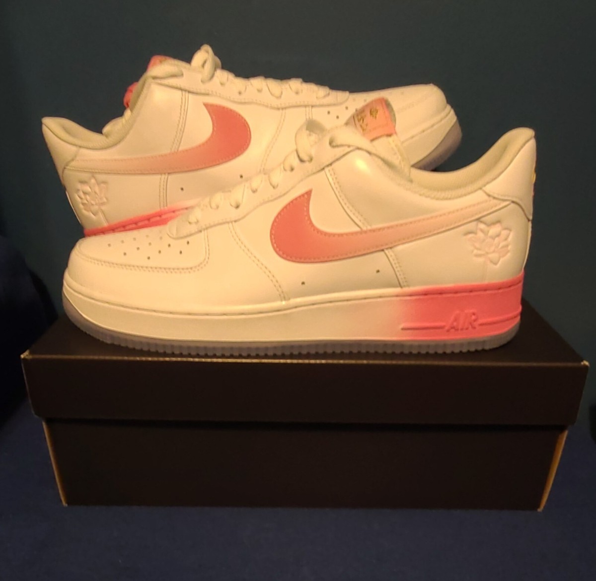 Size 10.5 - Nike Air Force 1 Low PRM San Francisco Lotus Flower