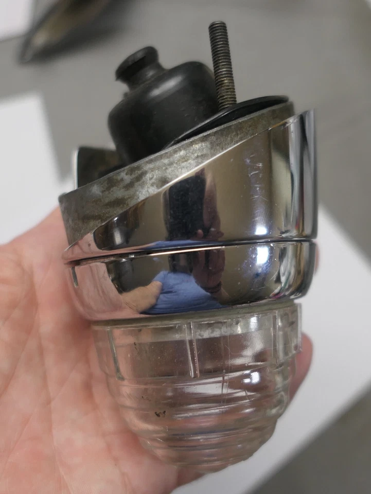 Conjunto de señal de giro delantera transparente lado pasajero Porsche 356B 356C SWF K13306 Foto 4 de 4