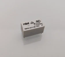 RM40-2211-85-1024 Relay 24VDC 5-pin 5A 24V