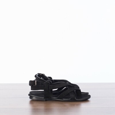 SAINT LAURENT 645 $ Riemchensandalen - schwarzes Wildleder, Schnalle
