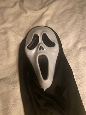 Scream Ghostface 25th Anniversary Fun World  Collectors Edition Mask for Adults 