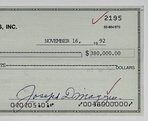 Joe DiMaggio Signed Full Name Autograph Check, Yankee Clipper $380k. JSA - Picture 3 of 5