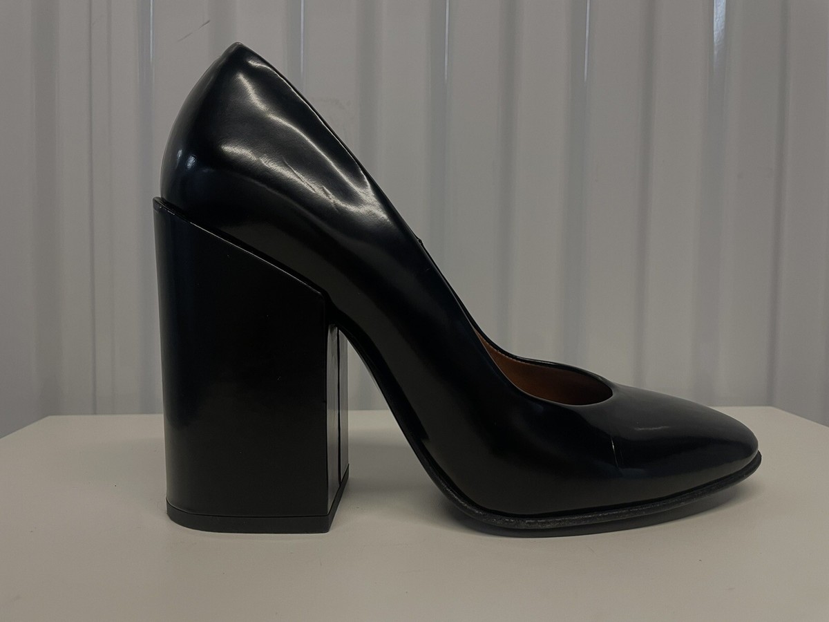 Dries Van Noten Patent Leather Chunky Round Toe Block Heels Dries Van Noten Patent Leather Chunky Round Toe Block Heels