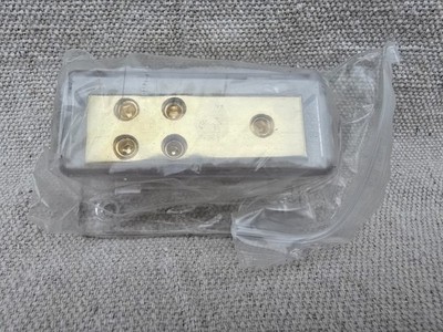 Gold Plated Power Ground Distribution Bar Block 1 Input To 4 Ga, 4 output to 8Ga