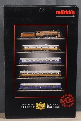 Märklin 8108 Orient-Express m. Dampflok ''La Chapelle'' + 4 Wagen Top OVP Spur Z