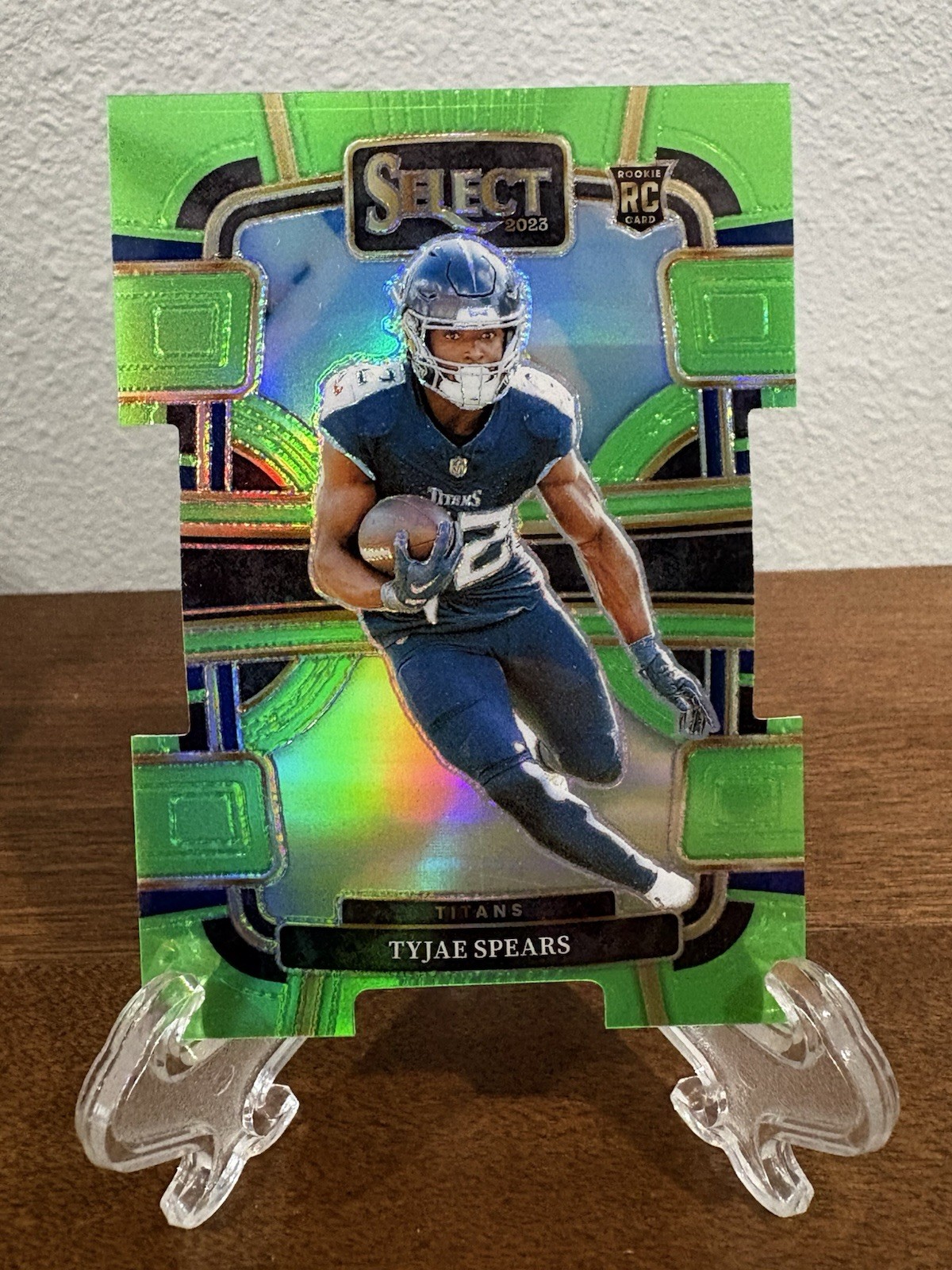 2023 Panini Select - Concourse Tyjae Spears #97 Neon Green Prizm Die-Cut /599
