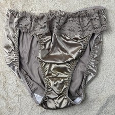 VTG Victorias Secret Second Skin Satin Lace Bikini Sissy Panty L 90s Y2K Taupe