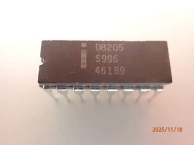 D8205 INTEL CERAMIC Hochgeschwindigkeits-Binärdecoder 1 von 8 UK LAGER
