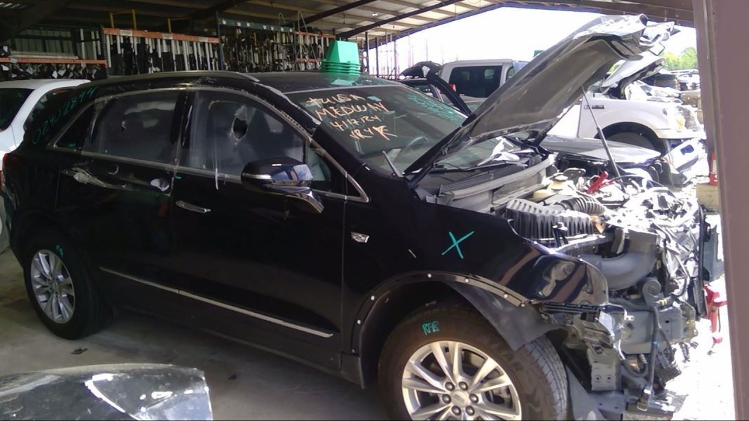 2021 XT5 Brake Caliper Model 4396683 for Enhanced Performance