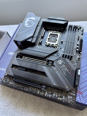 MSI MPG Z790 CARBON WIFI Motherboard Intel LGA1700 DDR5 (Excellent Condition)