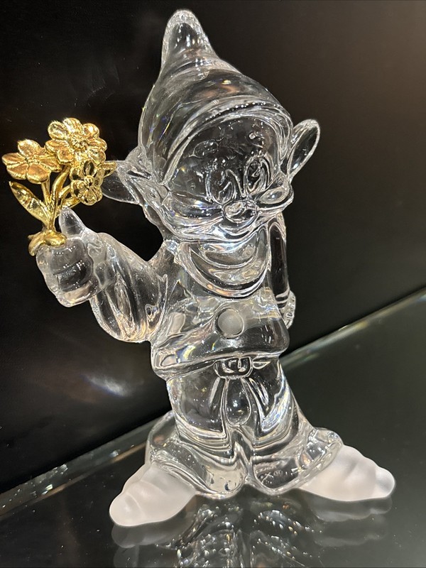 Lenox Disney “Daises From Dopey “ Crystal Figurine