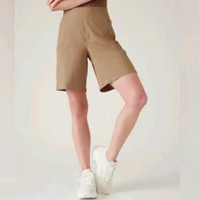 Athleta Brooklyn Bermuda Shorts Womens Pull On  Stretch Lightweight  Plus Sz 16