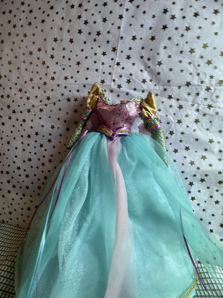 1994 1st Edition Barbie’s Dress as Disney’s Princess Rapunzel  - Image 3 of 4