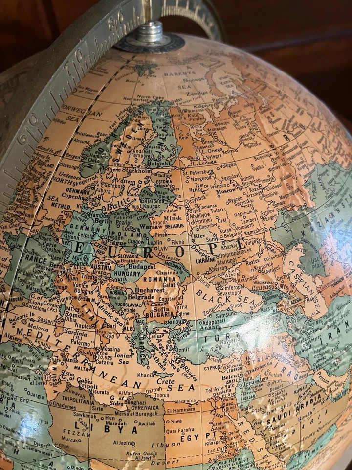 "Enorme globo terráqueo giratorio imperial de 16" Cram's en un soporte de madera de 44""" Foto 4 de 4