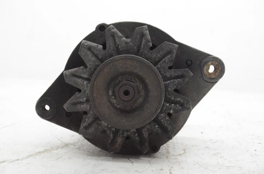 Conjunto de alternador Datsun 280zx L28 1981-1983 2+0 mercado de accesorios Foto 2 de 4