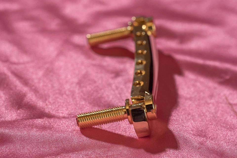 Vintage Spec Gold Plated Lightweight Aluminum Wrap Tailpiece Set - Image 3 of 4