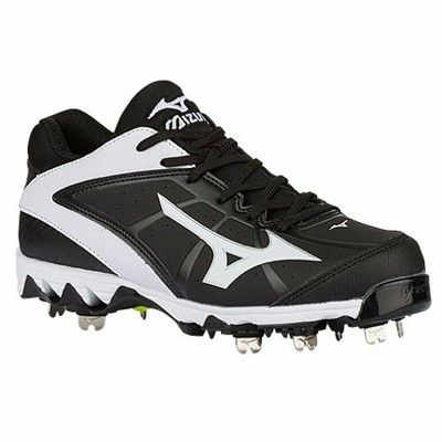mizuno swift 5 softball cleats white