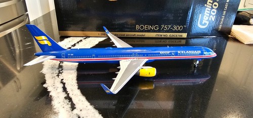 Gemini Jets Icelandair B 757-351WL 1:200 G2ICE786 100 años Independencia TF-ISX - Imagen 8 de 13