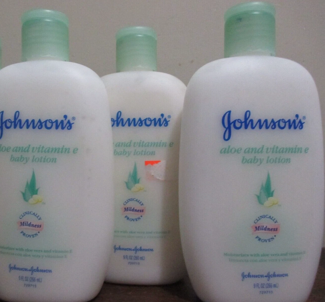Lot of 3 Johnson's Baby Lotion Aloe and Vitamin Moisturizer 9 oz
Opens in a new window or tab