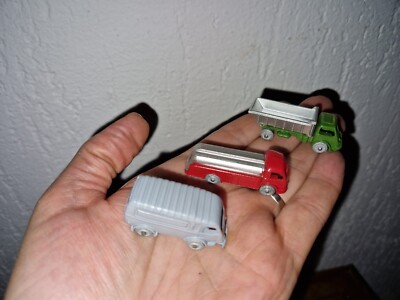 ANCIEN LOT 2 Camions Lego Mercedes Benz Transport Depanneuse Majorette