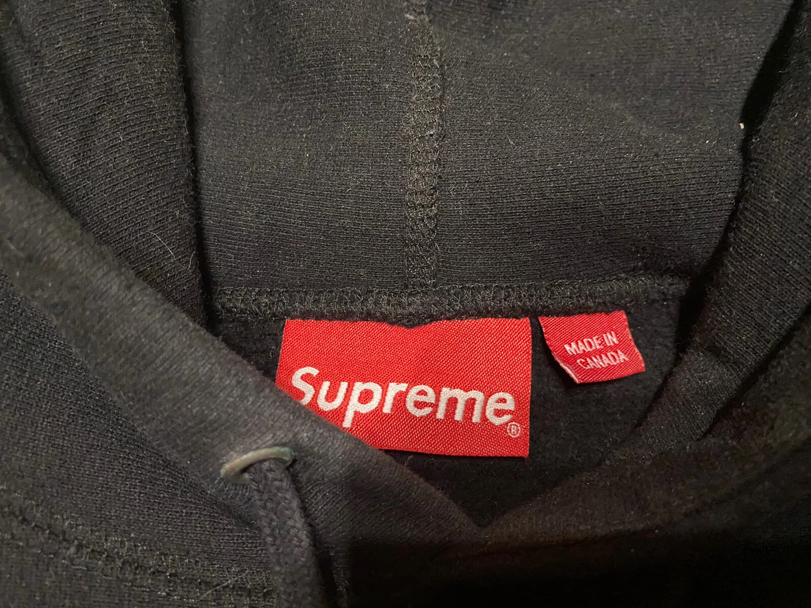 Felpa con cappuccio oversize Supreme nera (taglia M)