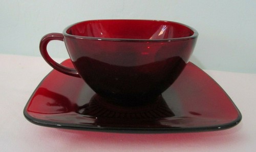 Charm Ruby Red Glass Square Cup and Saucer Set by Anchor Hocking 1950-56 EUC - Picture 7 of 12