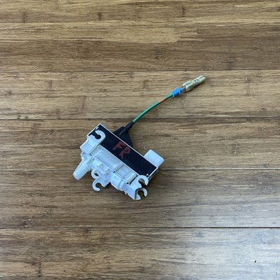 2017-2023 BMW M5 F90 Front Right Soft Close Door Actuator OEM Latch