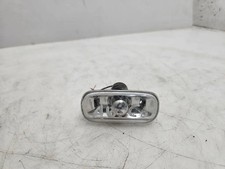 Clignotant Audi 70