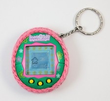   VTG Tamagotchi Connection v2 English Green Pink With Stars  Crochet Case 2004