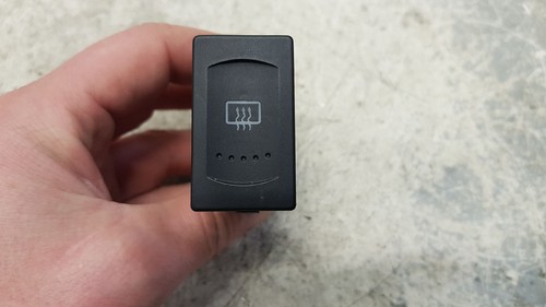 Schalter Heckscheibenheizung VW 3 B Passat 1.8 5V Turbo