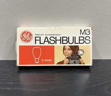 Vintage GE M3 Flashbulbs Box of 12 Light Bulbs Camera Flash Photography