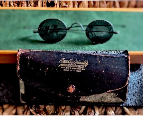 Sioux City Optical Co Vintage Oval Spectacle Metal Blk Frame's
