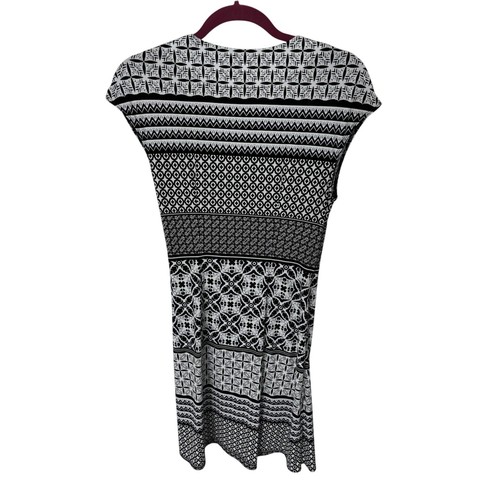 Tommy Bahama Dress Women Medium Black White Wrap Front Stretch Cap Sleeves - Picture 4 of 6