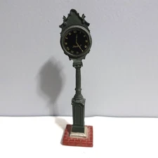 Hudson Pewter Villagers Street Clock 5239