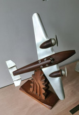Avion bimoteur bois alu sur