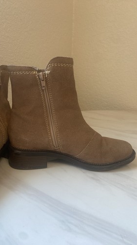 Clarks, Maye Damenstiefel Reißverschluss Kiesel-Wildleder Größe US Damen 7 - Bild 6 von 8