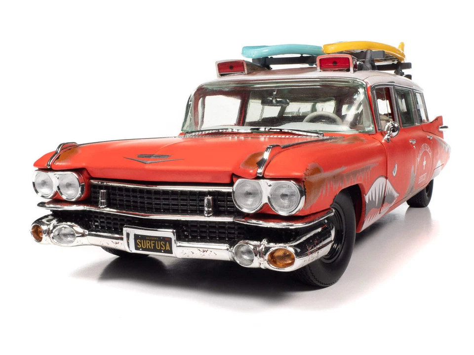 Auto World 1959 Cadillac Eldorado Ambulance Surf Shark escala 1:18 fundido (118 S - Imagem 3 de 4