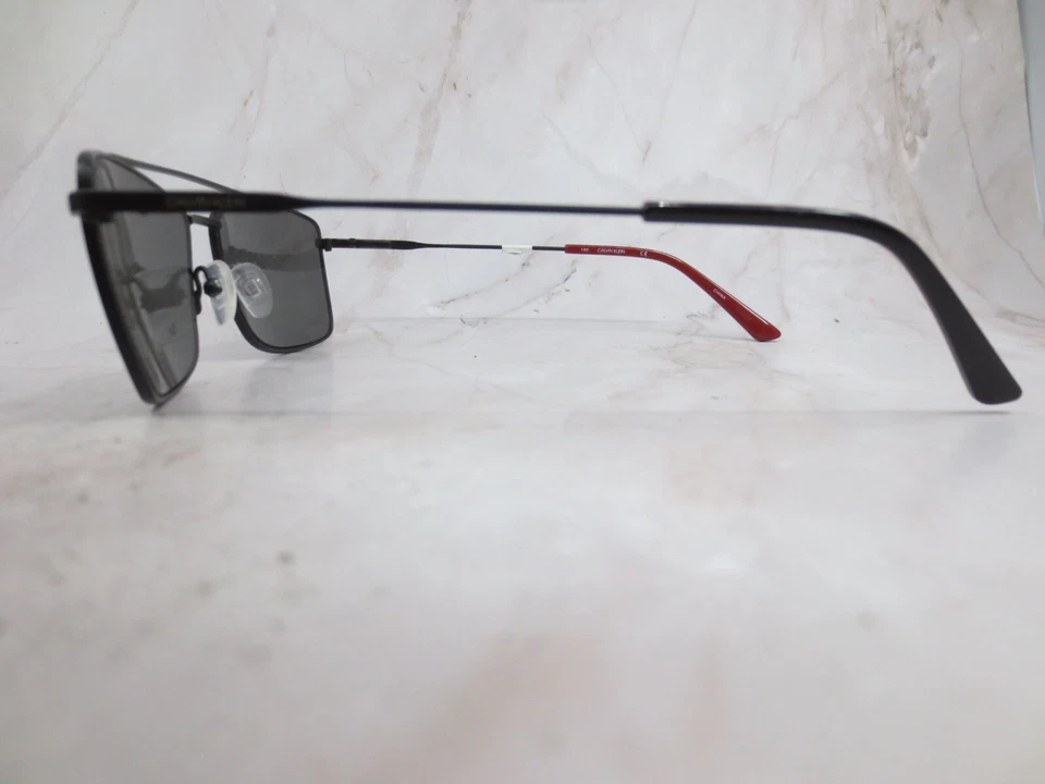 Gafas de sol Calvin Klein marco CK18117S-002 unisex negro mate borde completo 56-15-140 Foto 3 de 4