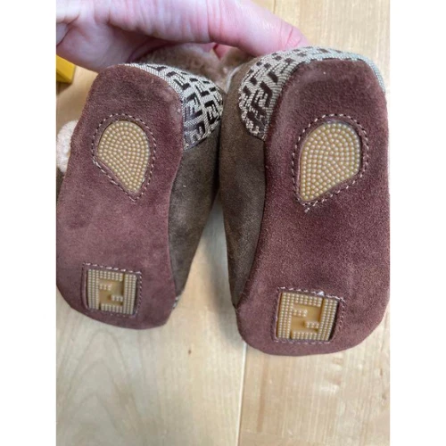 Zapatos de Bebé FENDI Botas Zucca Marrón Talla US 5 - 5.5M / 12.5 cm Usados Auténticos Foto 4 de 4