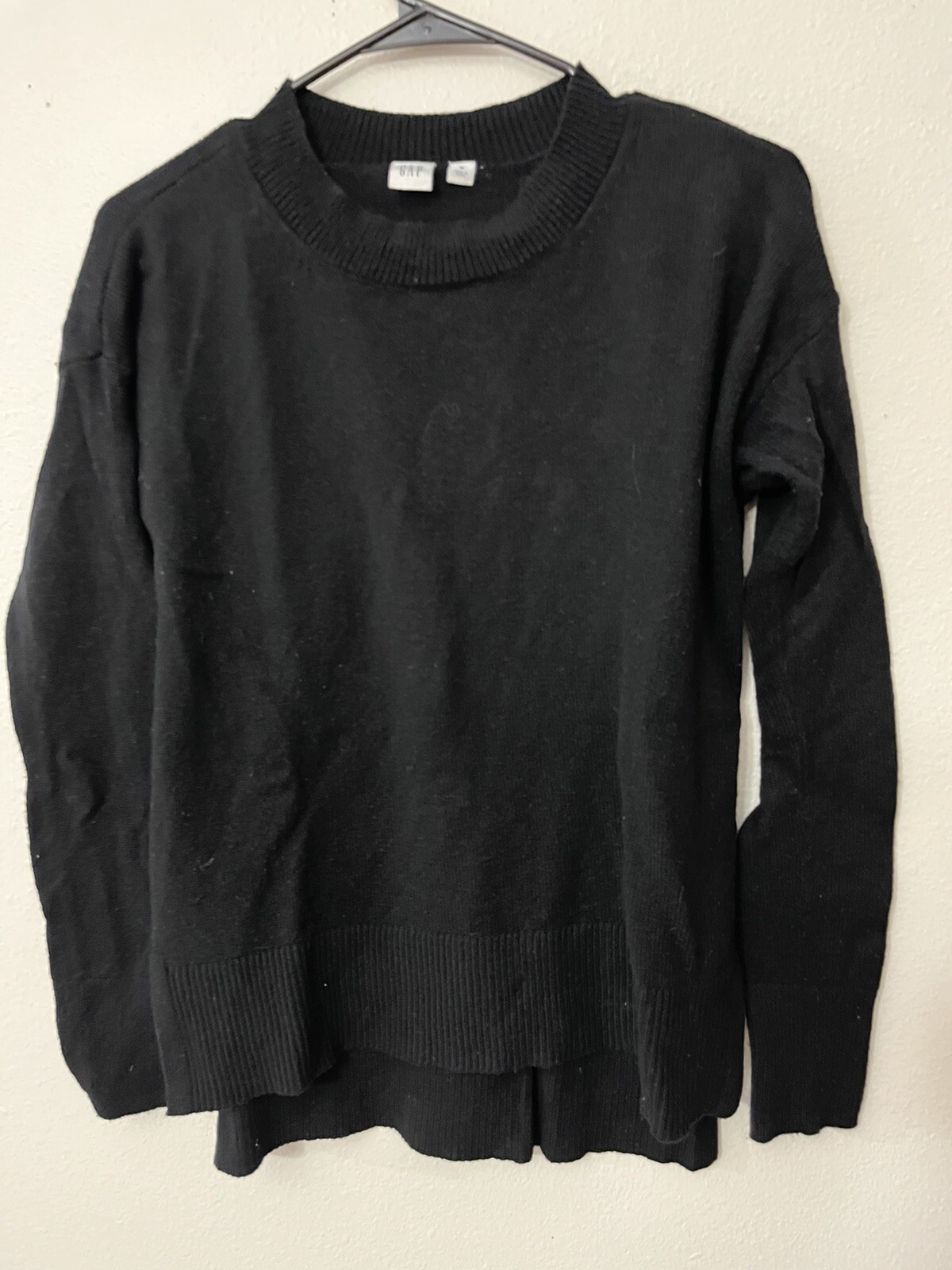 GAP | Women's Pullover Solid Crew Neck Sweater | … - image 1