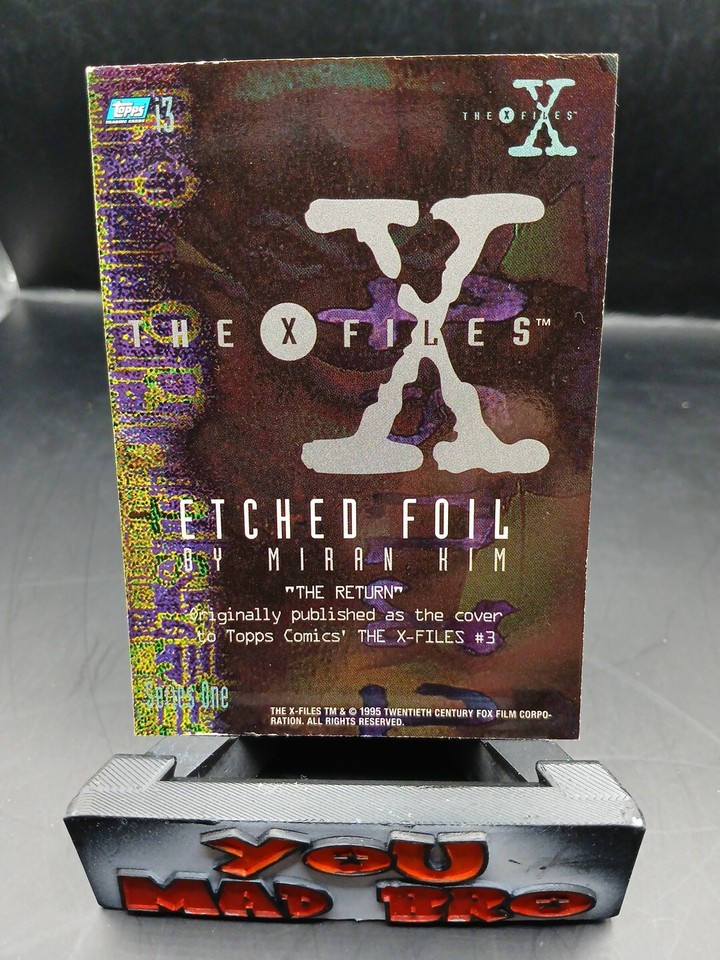 XFiles Season 1 1995 Topps Etched Foil insert chase card i3 Near Mint+