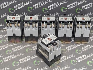 USED Lot of 6 Square D 8501 X020 Industrial Control Relays Form HC 120V Coil